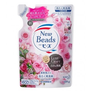 Мягкий гель для стирки белья  KAO New Beads Luxe Craft "Цветочный люкс", с ароматом розы и магнолии, сменная упаковка, 680 гр.