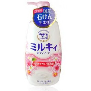 Увлажняющее молочное жидкое мыло для тела COW Milky Body Soap с цветочным ароматом дозатор, 550 мл.