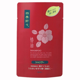 Шампунь для окрашенных и поврежденных волос KUMANO Shikioriori Tsubaki с маслом камелии, сменная упаковка, 450 мл. Арт. 006423