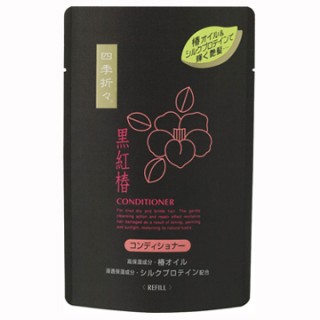 Кондиционер для окрашенных и поврежденных волос  KUMANO Shikioriori Tsubaki с маслом черной камелии (мягкая упаковка) 400 мл.